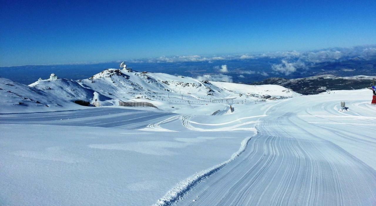 Nuevo Apartamento En Sierra Nevada Con Garaje E Impresionantes Vistas Exterior photo